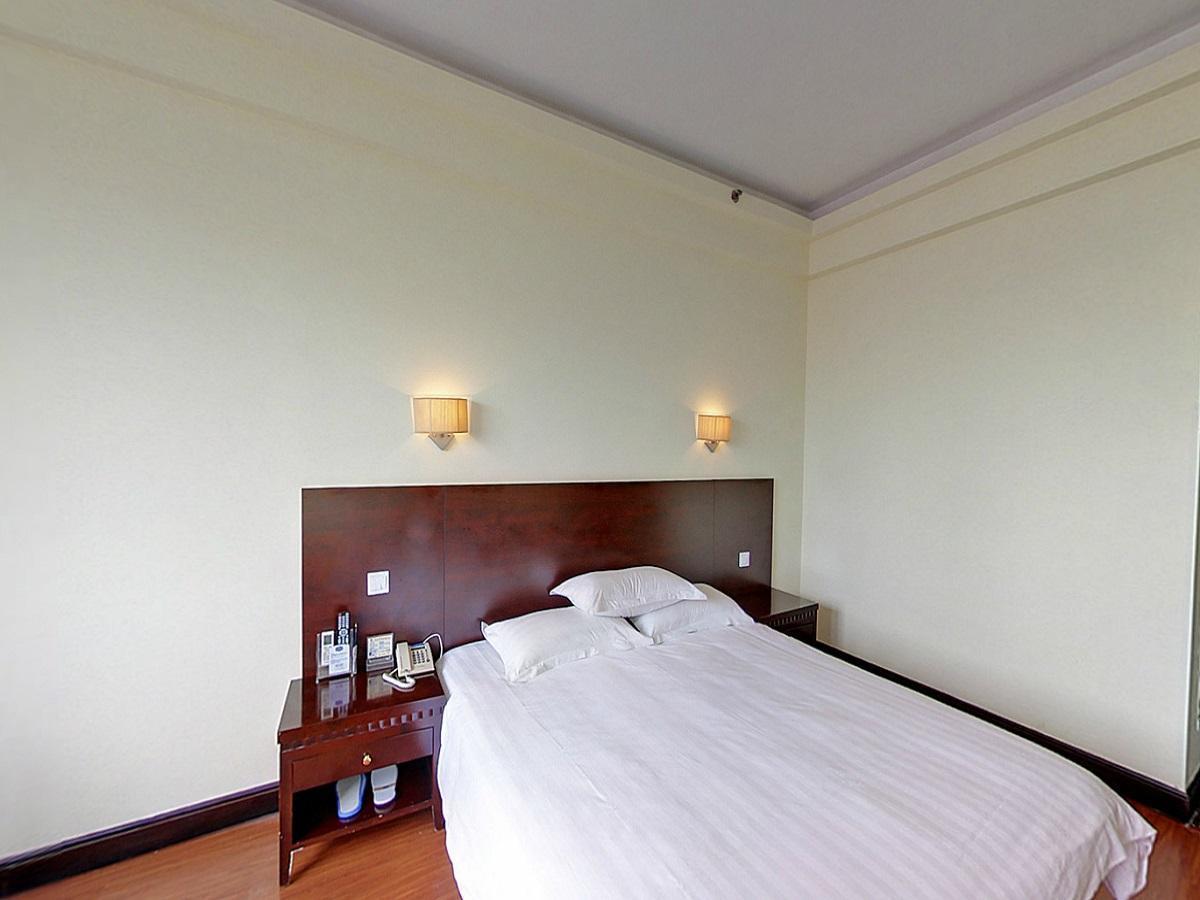 Hanting Express Shanghai Jinqiao Middle Yanggao Road Exterior photo