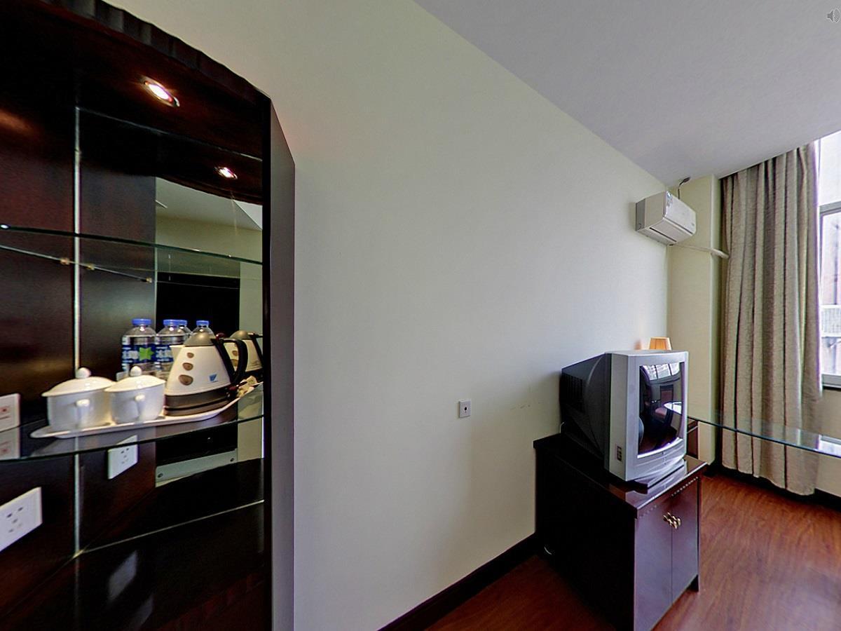 Hanting Express Shanghai Jinqiao Middle Yanggao Road Exterior photo